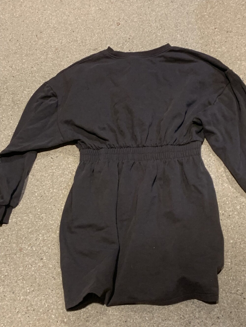 #713  Sweat Shirt Dress Black Elastic-Waist Long Sleeve Dress
